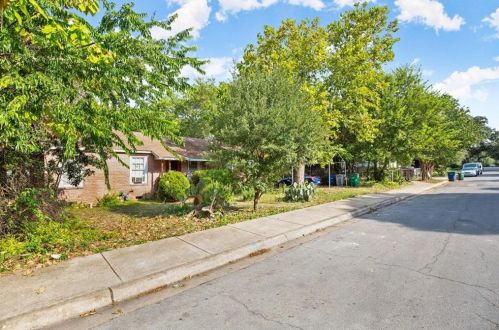 2406 Euclid Ave, Austin TX 78704-5418 exterior