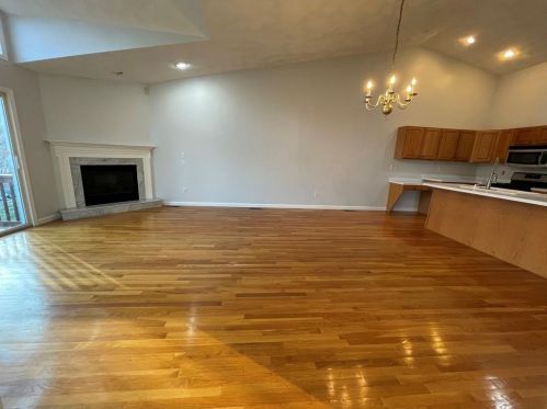 6 Lees Farm Commons Dr, Providence RI 02904-3044 exterior