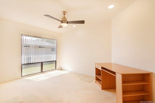 2146 Halakau St, Honolulu HI 96821-2631 exterior