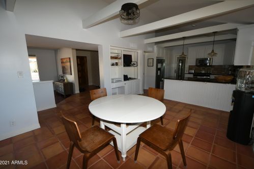 4020 Colter St, Phoenix AZ 85018-1611 exterior