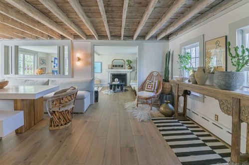 20 Blackman Rd, Ridgefield CT  06877-4204 exterior