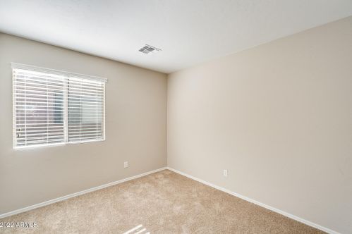 7104 31st Dr, Phoenix AZ  85041-9324 exterior