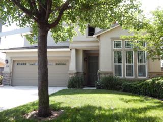 1616 Morning Glory Ln, Roseville, CA 95747-7549