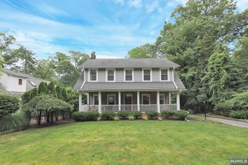 111 Haworth Dr, Haworth, NJ 07641-1501