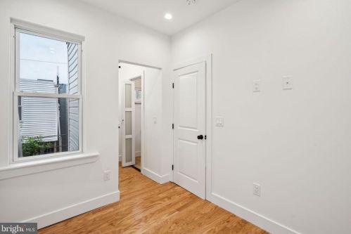 416 Cantrell St, Philadelphia PA 19148-3320 exterior