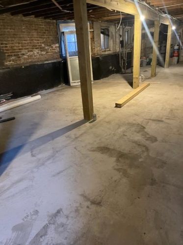 1020 Springfield Ave, Chicago IL 60624-4025 exterior