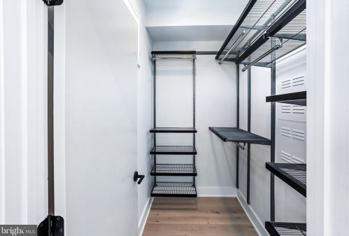 3933 14th St, Washington DC  20011-5405 exterior