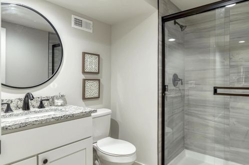 1810 Bookbinder Dr, Saint Louis MO 63146-4308 exterior