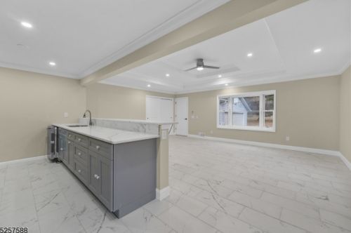 114 Woodlawn Ave, Bridgewater NJ 08807-2031 exterior