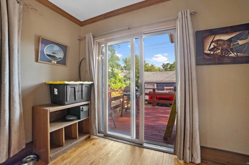 518 42nd Ave, Duluth MN 55804-2127 exterior