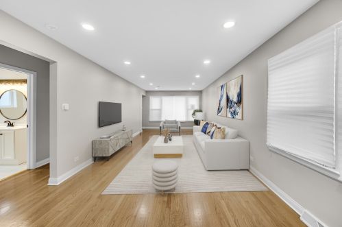 2335 92nd St, Chicago IL  60617-3841 exterior