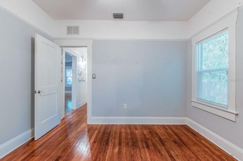 905 Cayuga St, Tampa FL 33603-4216 exterior