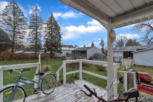 76 Elm, Cedar Springs MI 49319-5130 exterior