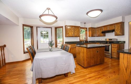 7717 133 St, Saint Paul MN 55124-7617 exterior