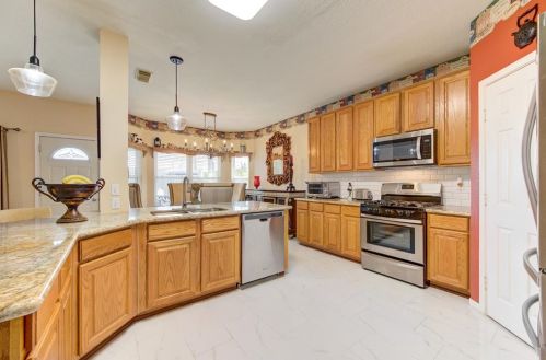 20043 Fieldtree Dr, Humble TX 77338-2304 exterior