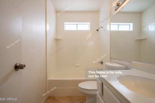 8813 Coolidge St, Phoenix AZ 85016-4612 exterior