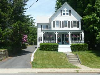 19 Hibernia Ave, Rockaway, NJ 07866-2616