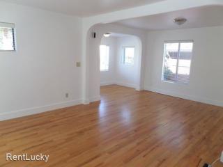 4607 Findlay St, Seattle WA  98118-2412 exterior