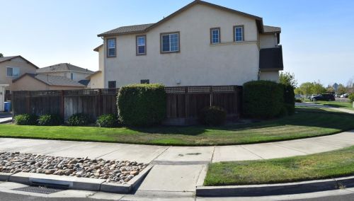 4120 Berkeley Ave, Turlock, CA 95382-7425
