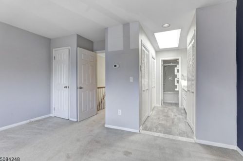 4 Victory Ct, Dover NJ 07801-5563 exterior