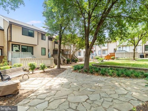 1736 Westwind Way, Mc Lean VA 22102-1606 exterior