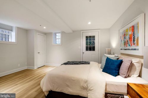 1543 6 St, Washington DC 20001-5152 exterior