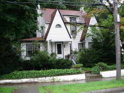 2084 Washington St, Newton, MA 02462-1514