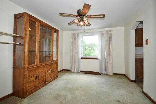 3147 Glendale Ave, Pittsburgh PA 15227-2829 exterior