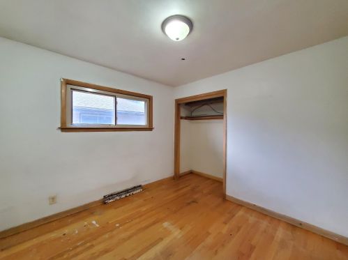 7100 Hope Ave, Milwaukee WI 53216-1058 exterior