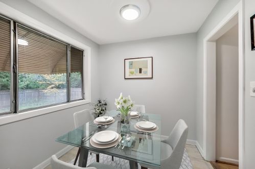 6878 Lehigh Ave, Chicago IL  60646-1406 exterior