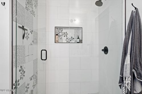 2941 16 Dr, Phoenix AZ 85015-1429 exterior