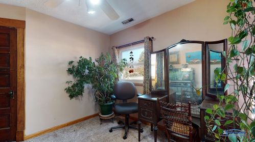 330 Ridgeland Ave, Waukegan IL 60085-2063 exterior