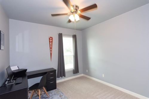 12504 Emerald Oaks Dr, Austin TX 78748 exterior