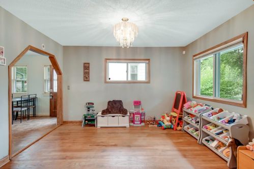 1132 Cook Ave, Saint Paul MN  55106-3325 exterior