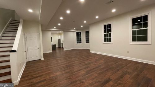 827 Philadelphia Ave, Silver Spring MD  20910-4935 exterior