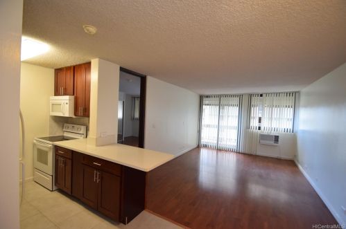 775 Kinalau Pl, Honolulu HI  96813-2612 exterior