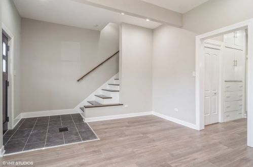 3723 Francisco Ave, Chicago IL  60618-3501 exterior