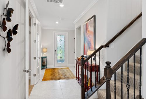 2747 Aviamar Cir, Naples, FL 34114-9766