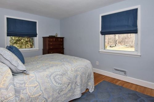 56 Reservoir Dr, Danvers MA 01923-1243 exterior