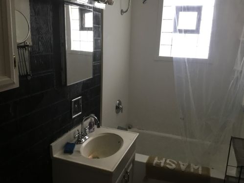 8034 Bishop St, Chicago IL 60643-1309 exterior