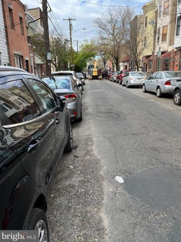 703 Federal St, Philadelphia PA 19147-5112 exterior