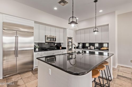 1642 Lynx Way, Chandler AZ 85249-3011 exterior