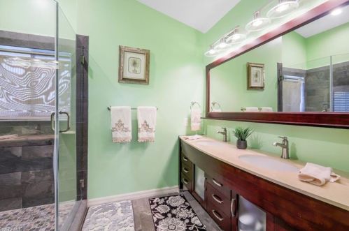 7713 Ahoy Ave, Naples FL 34109-7647 exterior