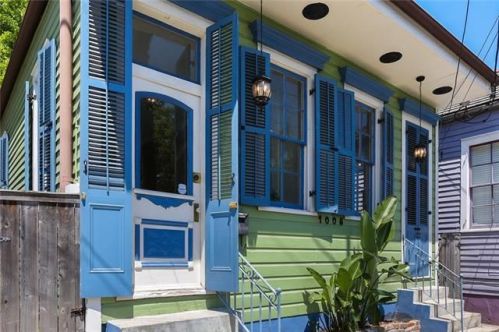 1008 Franklin Ave, New Orleans, LA 70117-7765