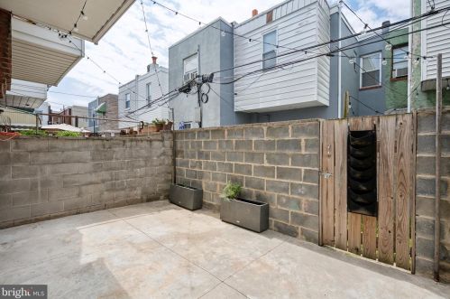 2230 16 St, Philadelphia PA 19132-4418 exterior