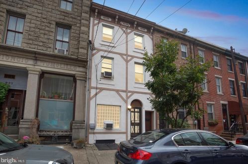 929 8th St, Philadelphia PA  19123-1303 exterior