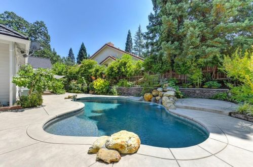 134 Black Powder Cir, Folsom CA 95630-3414 exterior