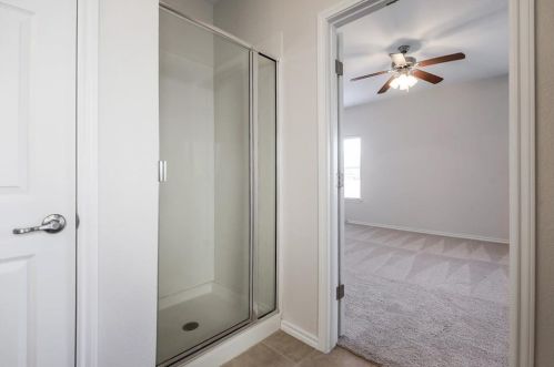 11000 Boundless Vly Dr, Austin TX 78754 exterior