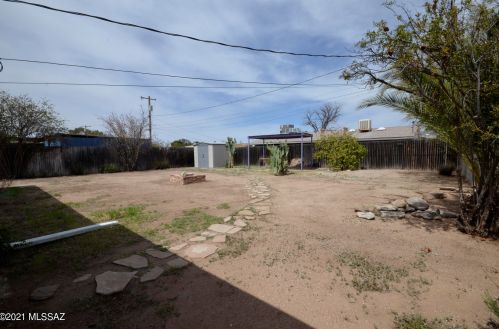 5037 2 St, Tucson AZ 85711-1104 exterior