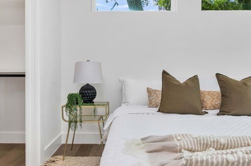 1308 13 St, Austin TX 78702-2553 exterior